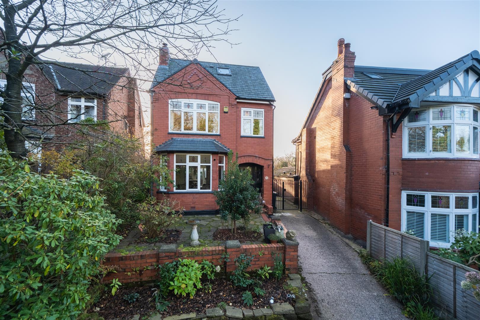 3 bedroom  Detached House for Sale in Northwich